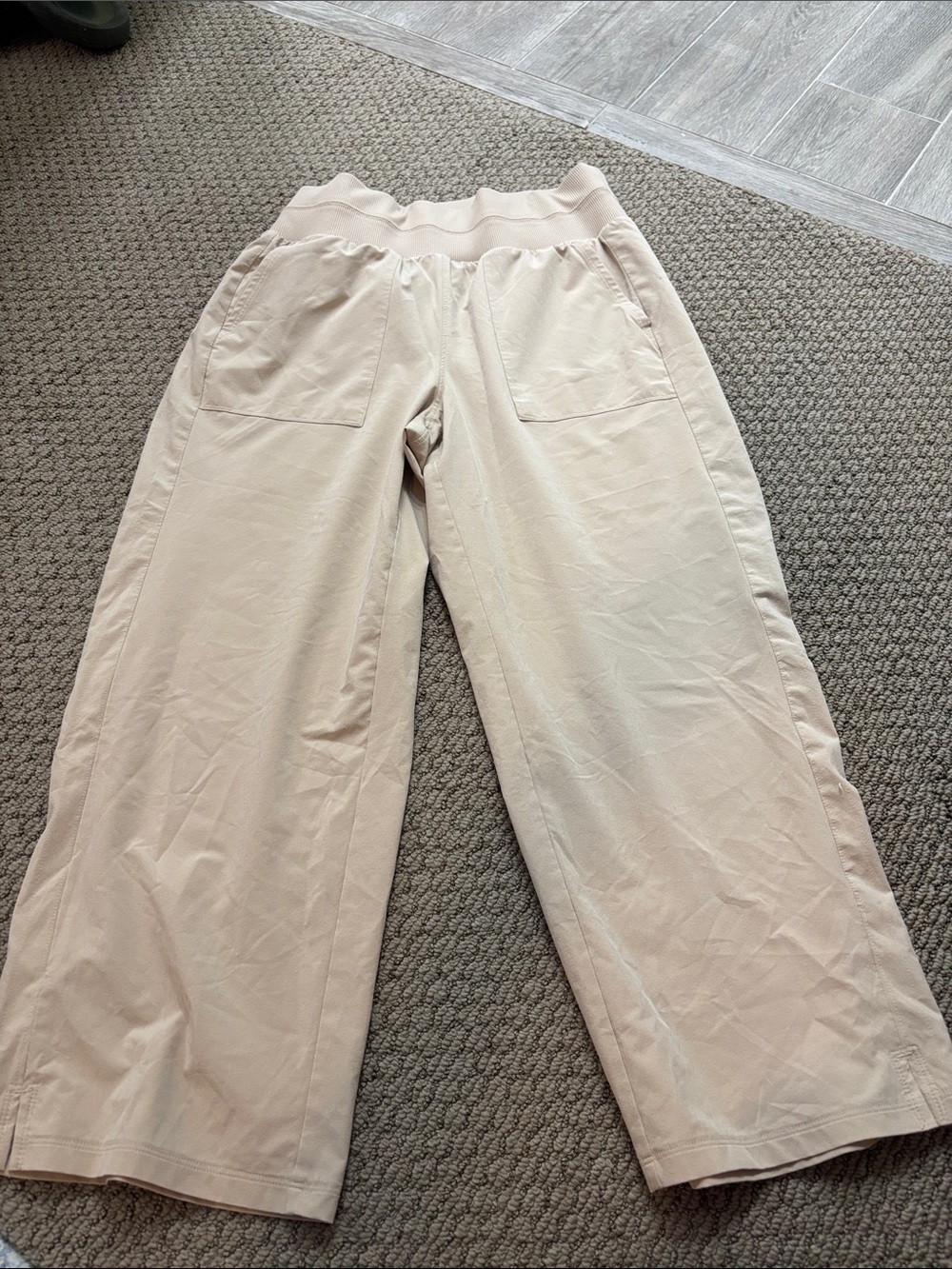 Talbots Wide‑Leg Pull‑On Pants Capri in Light Tan